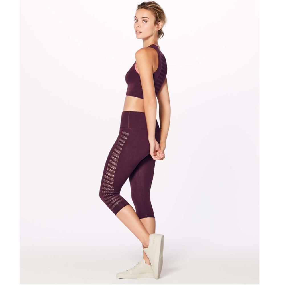 Lululemon Reveal Crop 17” Leggings Dark Adobe